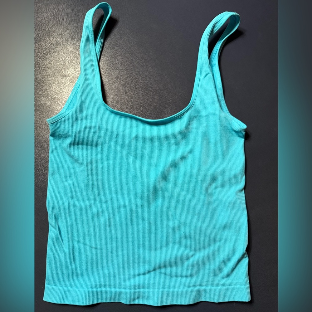 NWOT NUX Active Ribbed Tank in Turquoise Size Medium